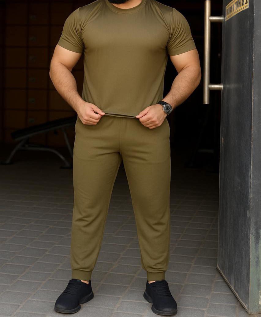 Urban Pulse Tracksuit Where Comfort Meets Confidence